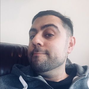 Meet your Posher, Idin